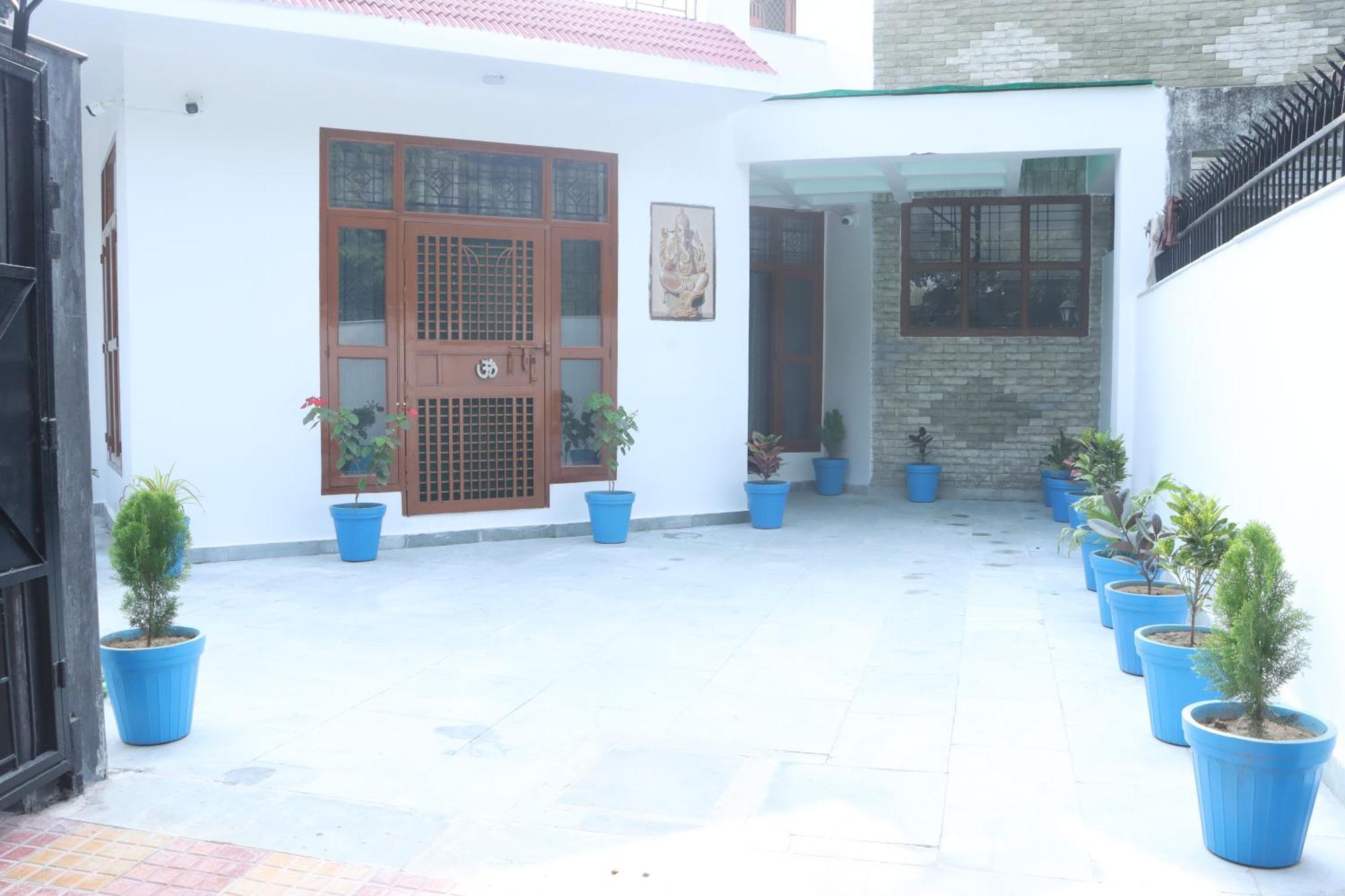 Serene House With Peaceful Vibes Villa Greater Noida Exterior foto